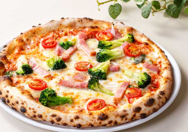 ビスマルク風ピッツァトリュフ